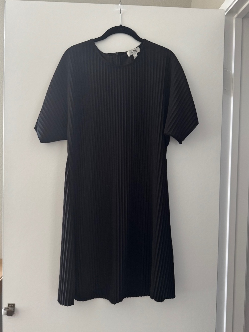 COS Black Pleated Short Sleeve Dress Size M